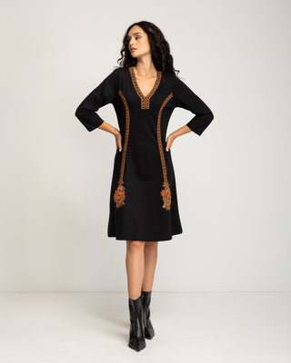 Vestido corto recto Isara