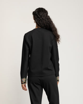 Camisa negra bordados Caprise