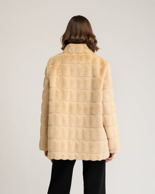 Chaqueta pelo sintético beige Celestia