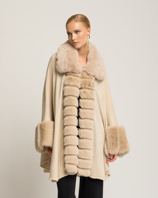 Poncho beige Gia