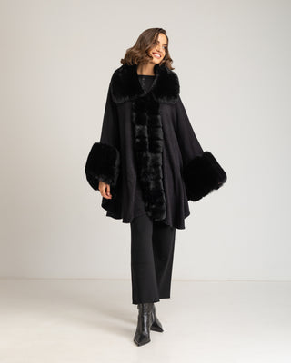 Poncho negro Gia