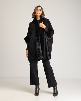 Poncho negro Cassia