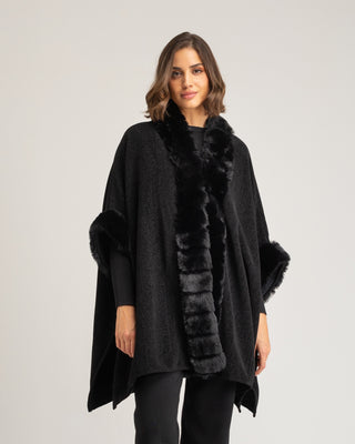 Poncho negro Cassia