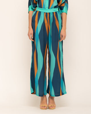 Pantalón con cinturilla y cintura elástica en espalda