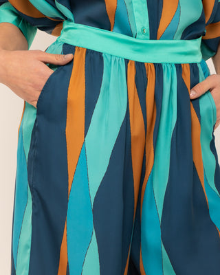 Pantalón con cinturilla y cintura elástica en espalda