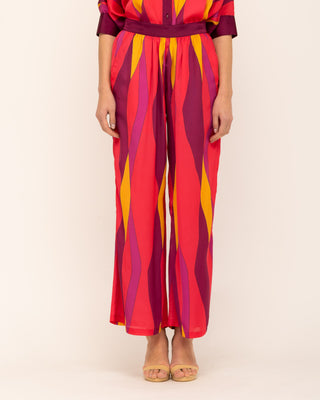 Pantalón con cinturilla y cintura elástica en espalda y bolsillo