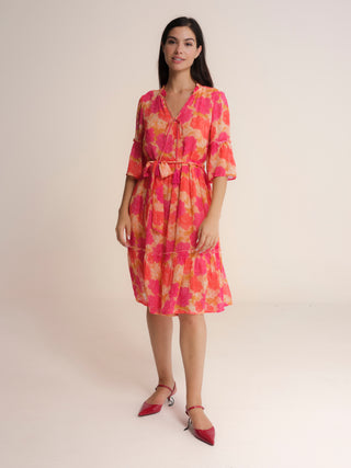 Vestido corto con cuello pico manga amplia