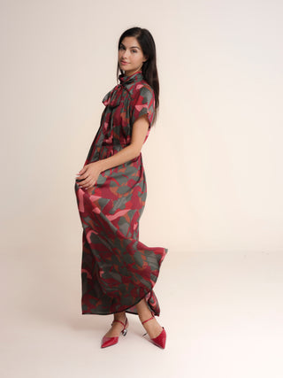 Vestido largo de cuello redondo con lazo