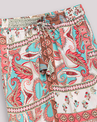 Pantalón con cintura elástica con bolsillos