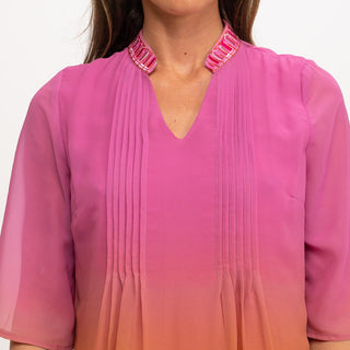 Vestido corto con mangas hasta el codo degradé naranja