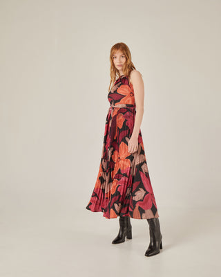 Vestido largo plisado sin mangas