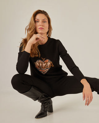 Sudadera con bordado frontal