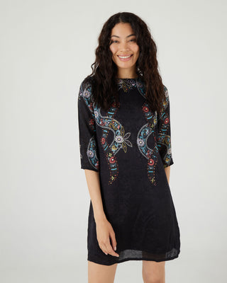 Vestido mini negro cuello redondo y paisley print