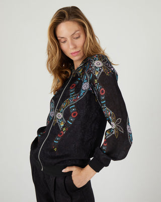 Chaqueta estilo bomber con estampado