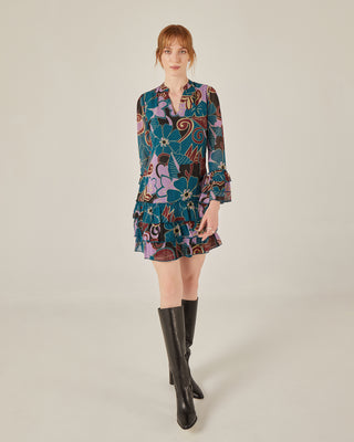 Vestido corto con volantes