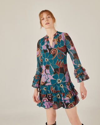 Vestido corto con volantes
