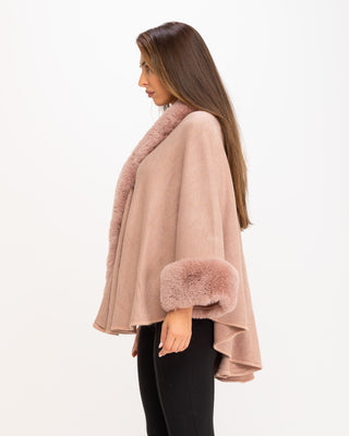 Poncho escote en pico