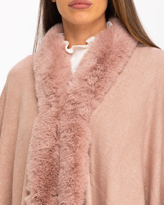 Poncho escote en pico