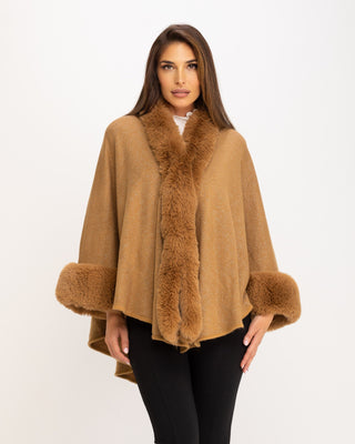 Poncho escote en pico