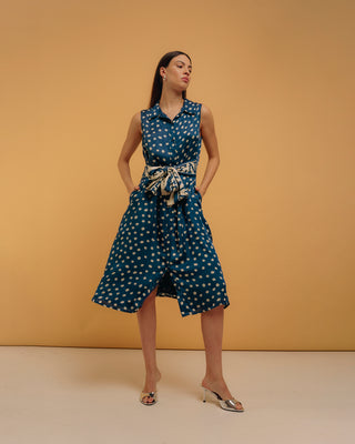 Vestido midi camisero con cinturón personalizado y manga sisa