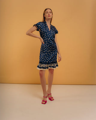 Vestido corto manga corta con jaretas