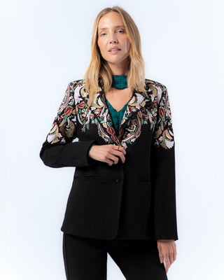 blazer de colores bordada