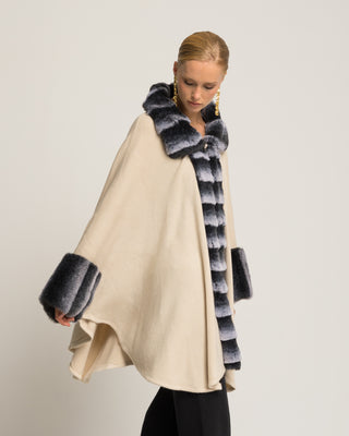 Poncho Pelo Beige Carmen