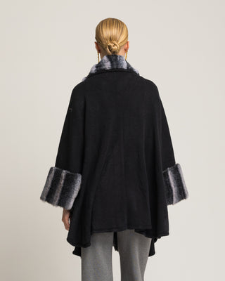 Poncho Pelo Negro Carmen