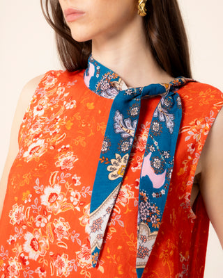 Fotografía principal del producto: blusa con lazada al cuello estampada havana