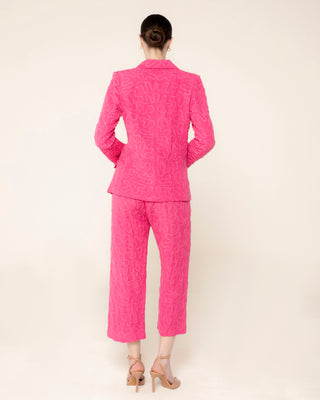Representación visual de pantalón traje fucsia dory