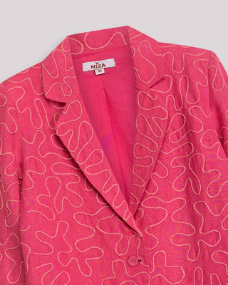 Imagen ilustrativa del artículo: blazer rosa fucsia dory