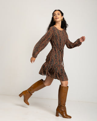 Vestido corto con volantes Eliora