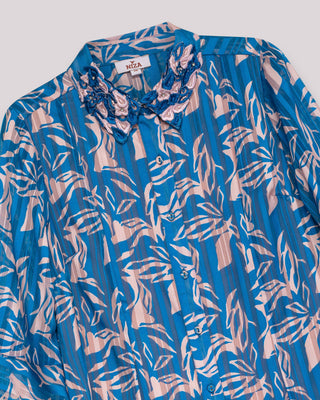 blusa azul bordada 8