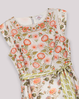 vestido corto satinado 8