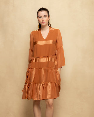 vestido naranja satinado 4