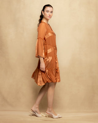 vestido naranja satinado 5