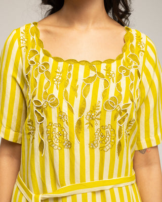 vestido a rayas corto 5