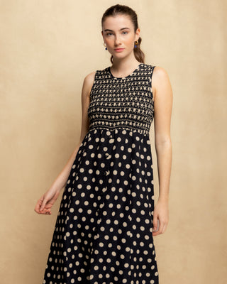 vestido midi lunares 6