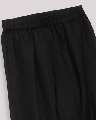 pantalon negro bordado 11