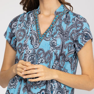 Vestido corto con pliegues
