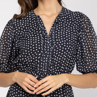 Vestido corto con cintura elástica
