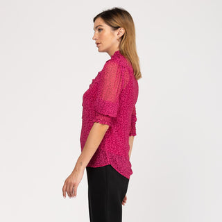Blusa con mangas francesas