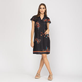 Vestido corto con pliegues delanteros