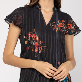 Vestido corto con pliegues delanteros