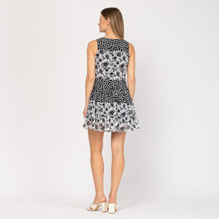 Vestido corto sin manga de estampados