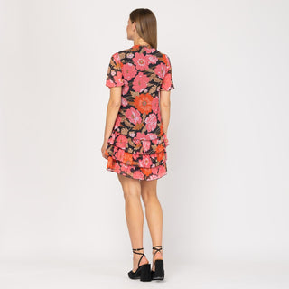 Vestido corto estampado con volantes negro
