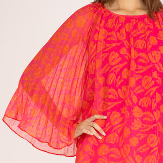 Blusa evasé con mangas plisadas
