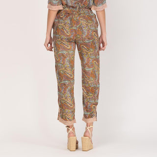 Pantalón estampado fluido con encaje