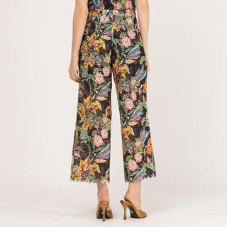 Pantalón ancho de algodón perforado