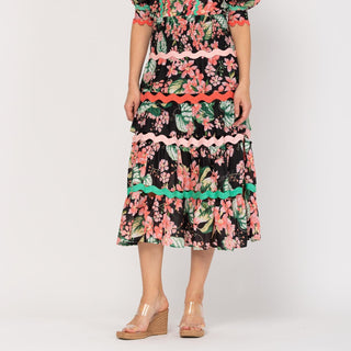 Falda midi estampada con paneles